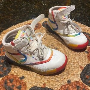 Saved by the bell vintage 1980 kids Reebok sneakers